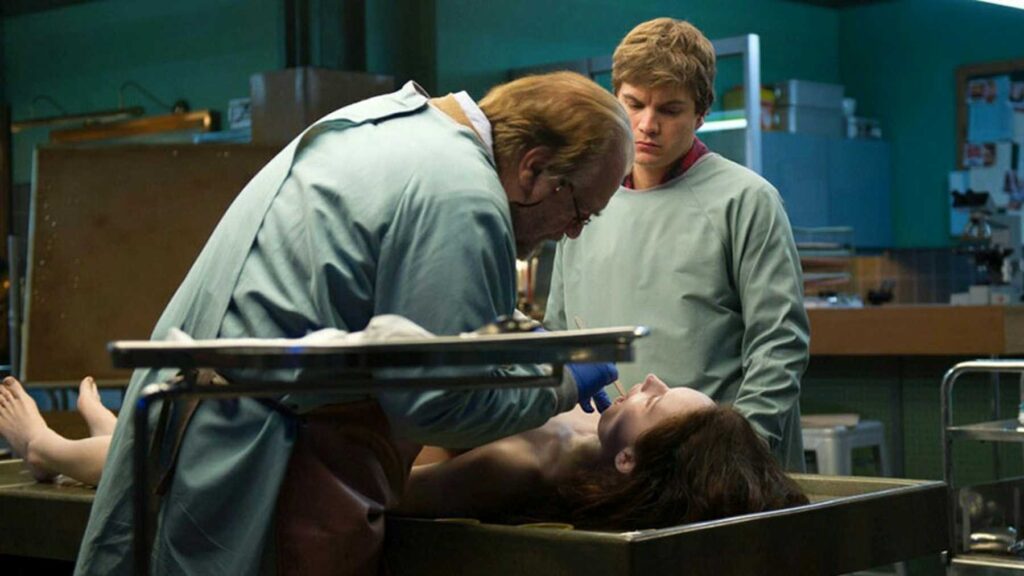 Top Horror Movies on Netflix - The Autopsy of Jane Doe